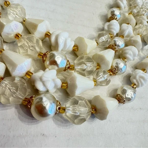 Vintage West Germany Multifaceted Four Strand Lucite Beads Faux Pearl Necklace - Picture 10 of 16